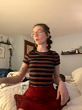 dreamteemergirl online show from October 11, 9:05 pm