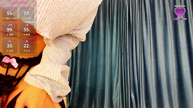 LaurynCopper online show from October 10, 6:14 am