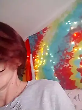 ivylee31 online show from February 27, 9:36 pm