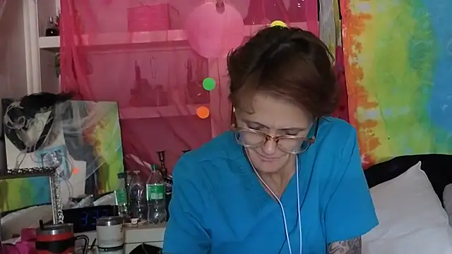 Snapshot of ivylee31 chatting on July 14, 8:37 pm ivylee31 online show from July 14, 8:37 pm