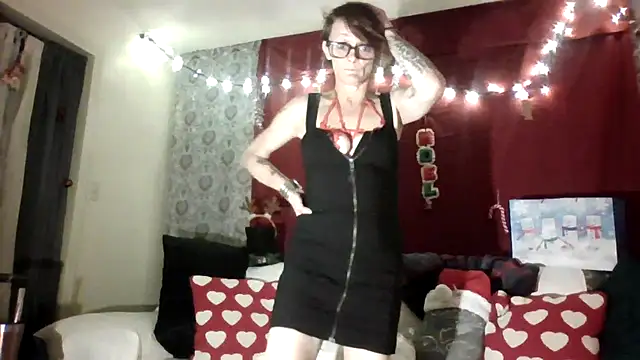 ivylee31 online show from December 19, 12:03 am