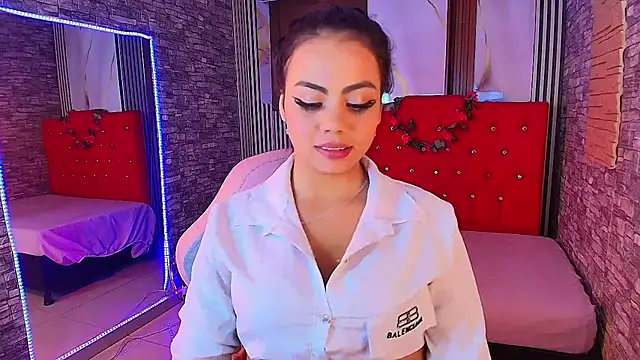 Snapshot of maribelsex303av chatting on November 23, 4:28 pm maribelsex303av online show from November 23, 4:28 pm