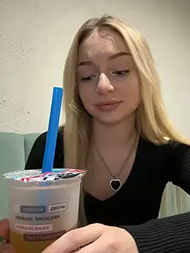 melissa grr online show from February 1, 12:37 pm