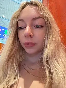 Snapshot of melissa_grr chatting on June 12, 1:31 pm melissa grr online show from June 12, 1:31 pm