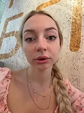 Snapshot of melissa_grr chatting on June 26, 1:17 pm melissa grr online show from June 26, 1:17 pm