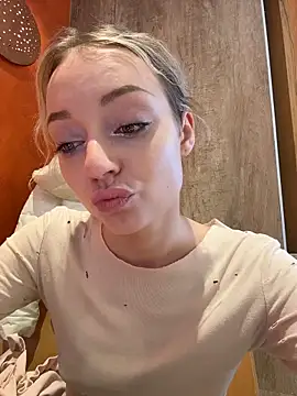 melissa grr online show from May 23, 2:05 pm