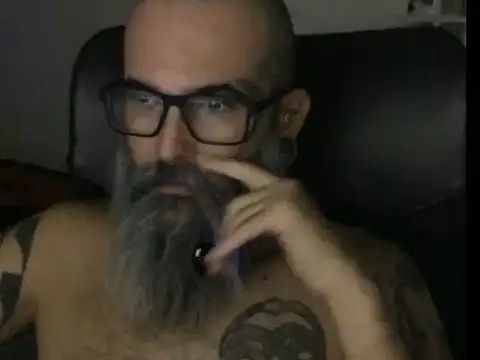 Snapshot of inkjohnrj chatting on April 4, 2:29 am inkjohnrj online show from April 4, 2:29 am