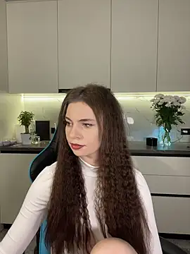 CurlyLara online show from November 29, 3:39 am