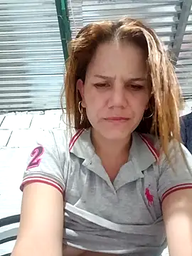 Snapshot of EvelyneClark chatting on January 11, 11:13 pm EvelyneClark online show from January 11, 11:13 pm