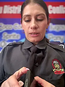 Alysson-- online show from October 15, 2:25 pm