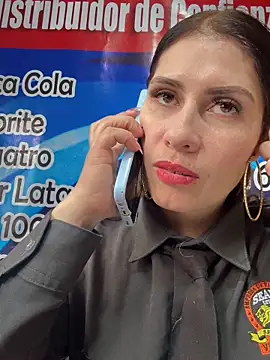 Alysson-- online show from November 13, 3:49 pm