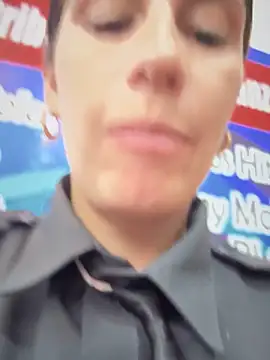 Alysson-- online show from October 9, 6:19 pm