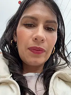 Alysson-- online show from February 7, 1:52 pm