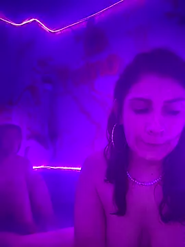 Alysson-- online show from October 26, 6:58 am