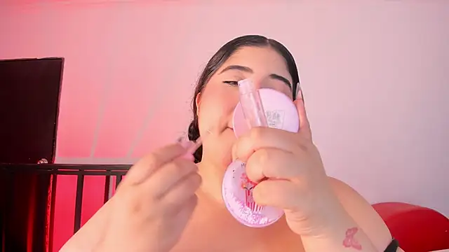 AmberiniHoffman online show from February 10, 11:53 am