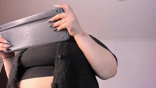 AmberiniHoffman online show from January 10, 11:49 am