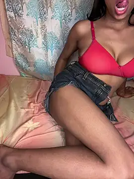 Snapshot of Indian_lovly chatting on March 1, 6:21 pm Indian lovly online show from March 1, 6:21 pm
