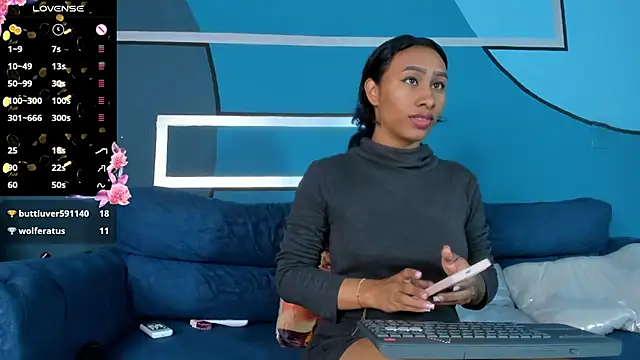 Snapshot of Brunettesexy0 chatting on March 13, 11:59 pm Brunettesexy0 online show from March 13, 11:59 pm