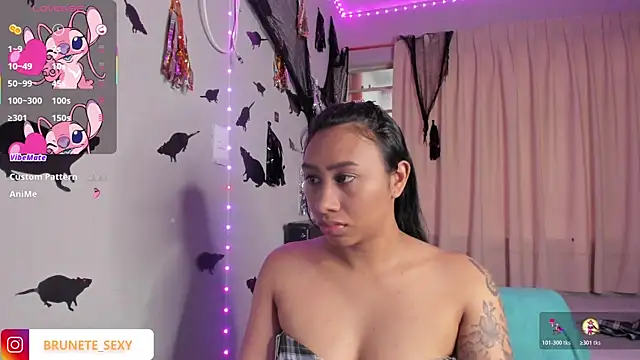 Snapshot of Brunettesexy0 chatting on October 27, 5:36 pm Brunettesexy0 online show from October 27, 5:36 pm