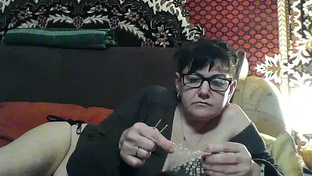 AlanaLaDream online show from November 12, 4:22 pm