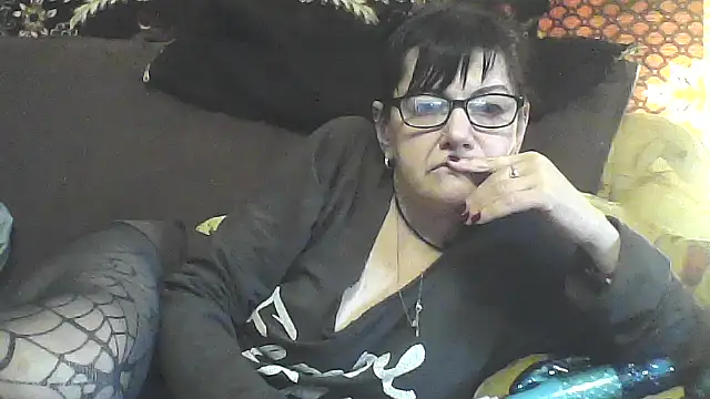 AlanaLaDream online show from March 13, 2:22 pm