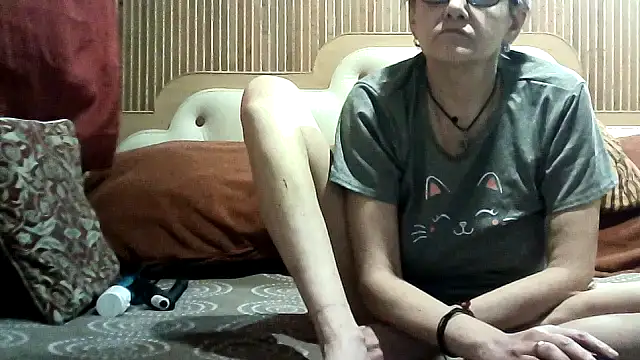 AlanaLaDream online show from March 26, 8:07 pm