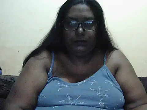 Snapshot of Sexy_Tigress26 chatting on October 15, 9:56 pm Sexy Tigress26 online show from October 15, 9:56 pm