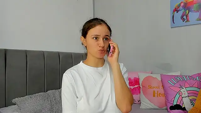 naughtyloverss online show from September 19, 3:49 pm