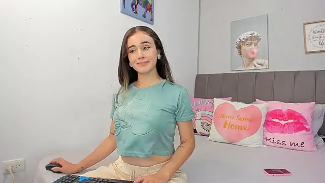 naughtyloverss online show from March 7, 3:28 pm