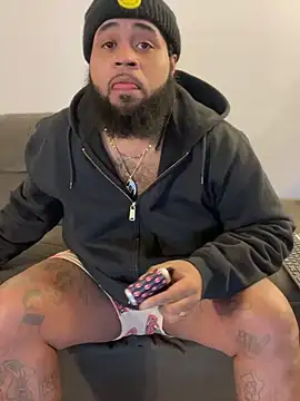 Snapshot of Pap1_Champo chatting on February 2, 8:02 am Pap1 Champo online show from February 2, 8:02 am