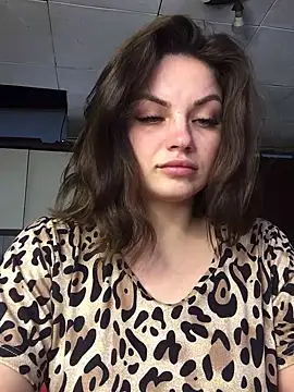 Sweeeeet Candy online show from February 19, 6:33 am