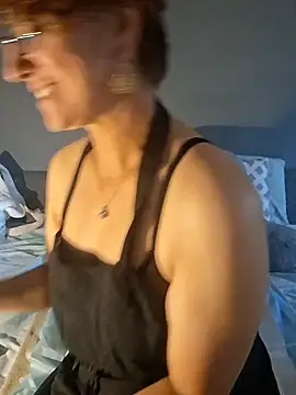 Snapshot of MsPink_Flamingtoes544 chatting on October 1, 1:37 pm MsPink Flamingtoes544 online show from October 1, 1:37 pm