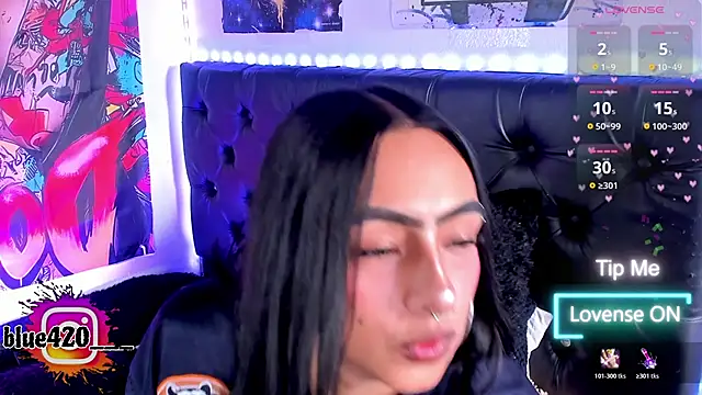 Skyler  blue4 online show from December 21, 5:03 pm