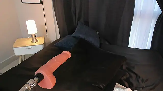 divine sin online show from December 3, 7:02 pm