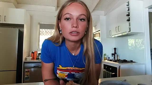 Snapshot of lexifeverr chatting on January 26, 4:09 am lexifeverr online show from January 26, 4:09 am