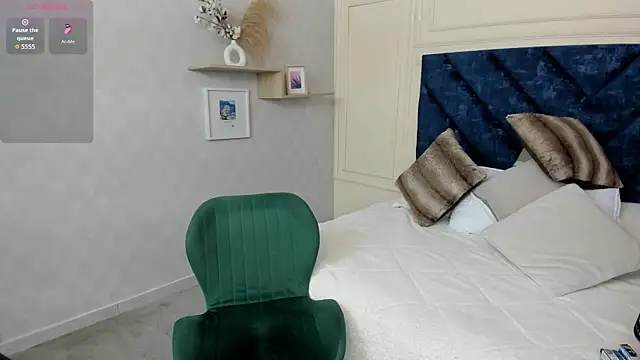 Charlotte Mayer online show from February 11, 11:32 am