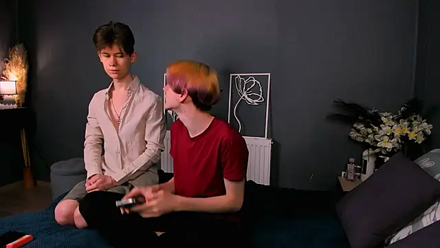 AndrewwCarter2 online show from February 18, 7:32 pm