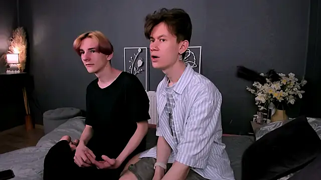 AndrewwCarter2 online show from February 21, 7:27 pm