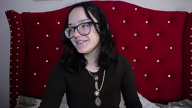 charlotte1-ls online show from February 6, 12:33 am