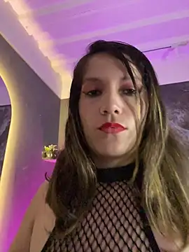 gwen ashly online show from February 17, 7:55 pm