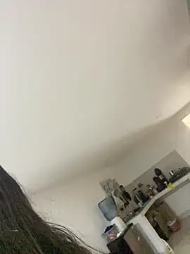 gwen ashly online show from February 27, 8:52 pm