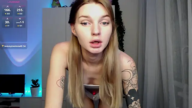 lounahyan online show from November 1, 4:52 am