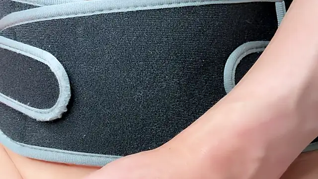 Im IVE LOVE online show from February 21, 8:55 pm