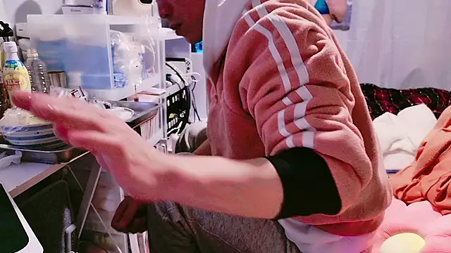 Im IVE LOVE online show from December 10, 3:01 pm