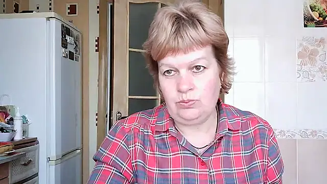 Ettie Tonia online show from March 10, 7:55 am