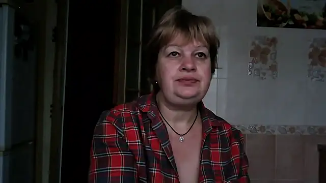 Ettie Tonia online show from January 8, 6:41 am