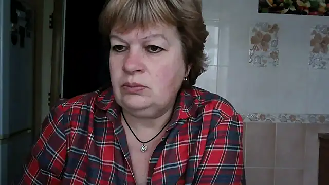 Ettie Tonia online show from January 9, 7:04 am