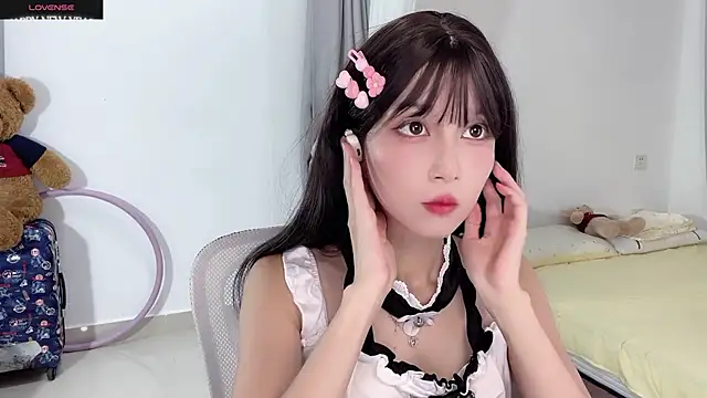 Snapshot of AnAn-520 chatting on October 9, 2:01 am AnAn-520 online show from October 9, 2:01 am