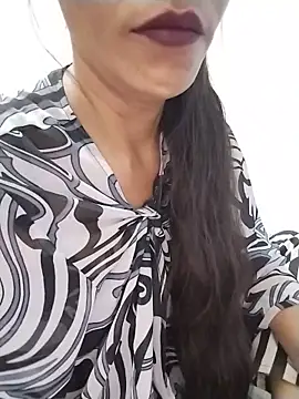 Snapshot of Cute-Ridhima chatting on June 21, 8:20 am Cute-Ridhima online show from June 21, 8:20 am