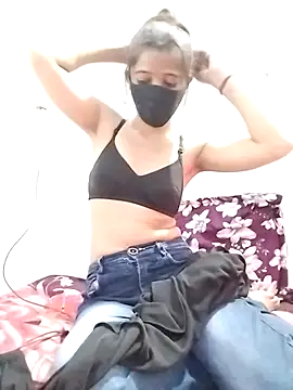 Snapshot of Cute-Ridhima chatting on February 22, 8:39 am Cute-Ridhima online show from February 22, 8:39 am